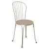 Chaise De Jardin Empilable FERMOB Opéra + - Muscade -Faites partie du mobilier de jardin. 091114 chaise jardin empilable fermob opera muscade