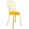 Chaise De Jardin Empilable FERMOB Opéra + - Miel -Faites partie du mobilier de jardin. 091173 chaise jardin empilable fermob opera miel