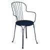 Fauteuil De Jardin Empilable FERMOB Opéra + - Bleu Abysse -Faites partie du mobilier de jardin. 091292 fauteuil jardin empilable fermob opera bleu abysse