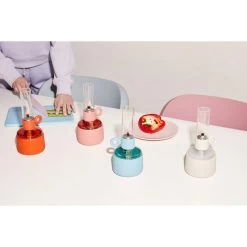 Lampe à Huile Fatboy Flamtastique XS - Ice Blue -Faites partie du mobilier de jardin. 105180 lampe huile fatboy flamtastique xs ice blue ambiance 2