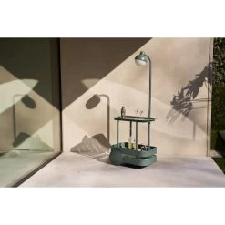 Chariot Desserte Fatboy Jolly Trolley - Dark Sage 19 Chariot Desserte Fatboy Jolly Trolley - Dark Sage -Faites partie du mobilier de jardin. 105835 chariot desserte fatboy jolly trolley dark sage ambiance