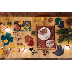 Dessous De Plat FERMOB Oiseaux - Rouge Ocre / Piment -Faites partie du mobilier de jardin. 300208 dessous plat fermob oiseaux rouge ocre piment ambiance 6