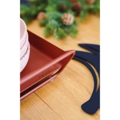 Plateau Alto FERMOB 53 X 38,5 Cm - Ocre Rouge -Faites partie du mobilier de jardin. 317020 plateau alto fermob 53 38 cm ocre rouge ambiance