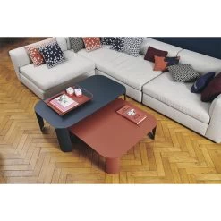 Plateau Alto FERMOB 53 X 38,5 Cm - Ocre Rouge -Faites partie du mobilier de jardin. 317020 plateau alto fermob 53 38 cm ocre rouge ambiance 6