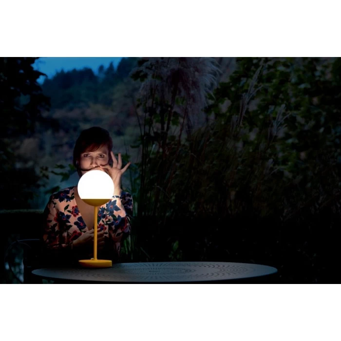 Lampe FERMOB Mooon! - Miel 4 Lampe FERMOB Mooon! - Miel – Image 2