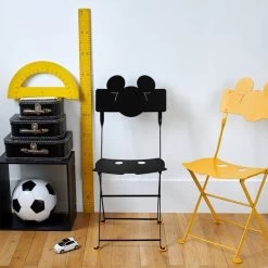 Chaise De Jardin Pour Enfant FERMOB Bistro Mickey Mouse © - Réglisse -Faites partie du mobilier de jardin. chaise mickey fermob 10 3