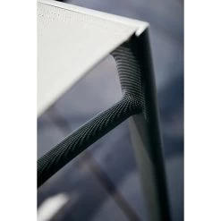 Fauteuil De Jardin Empilable FERMOB Costa - Carbone -Faites partie du mobilier de jardin. fauteuil costa assise 1 1