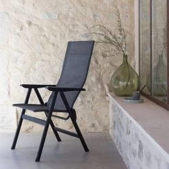 Fauteuil De Jardin Pliant LAFUMA Zen-it Batyline® Duo - Obsidian -Faites partie du mobilier de jardin. fauteuil zen it ambiance min