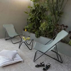 Chaise Longue LAFUMA Maxi Transat - Moss -Faites partie du mobilier de jardin. lfm2502 8557 chaise longue lafuma maxi transat moss ambiance