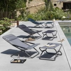 Bain De Soleil LAFUMA Transabed BeComfort - Gris Foncé -Faites partie du mobilier de jardin. lfm2829 8902 bain soleil lafuma transabed becomfort gris fonce ambiance 4