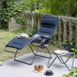 Fauteuil Relax Pliant LAFUMA Futura BeComfort XL - Bleu Encre -Faites partie du mobilier de jardin. lfm3131.8900 fauteuil relax pliant lafuma futura becomfort xl bleu encre ambiance