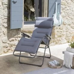 Fauteuil Relax Pliant LAFUMA Futura BeComfort XL - Argent -Faites partie du mobilier de jardin. lfm3131.8901 fauteuil relax pliant lafuma futura becomfort xl argent ambiance