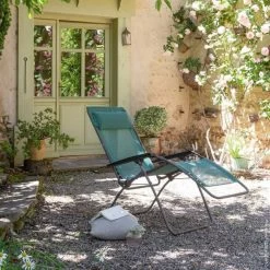 Fauteuil Relax Pliant LAFUMA R Clip Batyline Iso - Chlorophylle -Faites partie du mobilier de jardin. lfm4020.9266 fauteuil relax pliant lafuma r clip chlorophylle ambiance