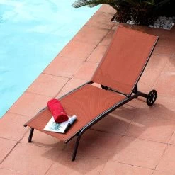 Lit Bain De Soleil Alizé Celio -Faites partie du mobilier de jardin. lit bain soleil alize celio paprika 2