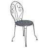 Chaise De Jardin Empilable FERMOB Montmartre - Carbone -Faites partie du mobilier de jardin. montmartre chaise carbone 1