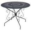 Table De Jardin 4 Personnes FERMOB Montmartre Ø 96 Cm - Carbone -Faites partie du mobilier de jardin. montmartre table d96 carbone 1
