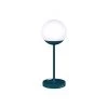Lampe FERMOB Mooon! - Bleu Acapulco -Faites partie du mobilier de jardin. mooon lampe h41 lum froide bleu acapulco