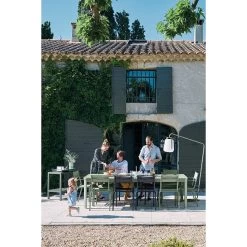 Table De Jardin 10 Personnes Avec 2 Rallonges FERMOB Oléron 155 / 255 X 100 Cm - Cerise Noire -Faites partie du mobilier de jardin. oleron cactus maillane bookgss2020 sebastien erome min 2 8