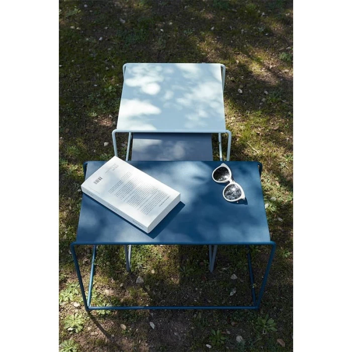 Lot De 3 Tables Basses Gigognes FERMOB Oulala - Bleu Acapulco / Menthe Glaciale / Gris Orage 7 Lot De 3 Tables Basses Gigognes FERMOB Oulala - Bleu Acapulco / Menthe Glaciale / Gris Orage – Image 5