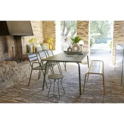 Tabouret De Jardin FERMOB Cocotte - Gris Orage -Faites partie du mobilier de jardin. tabouret jardin fermob cocotte 1